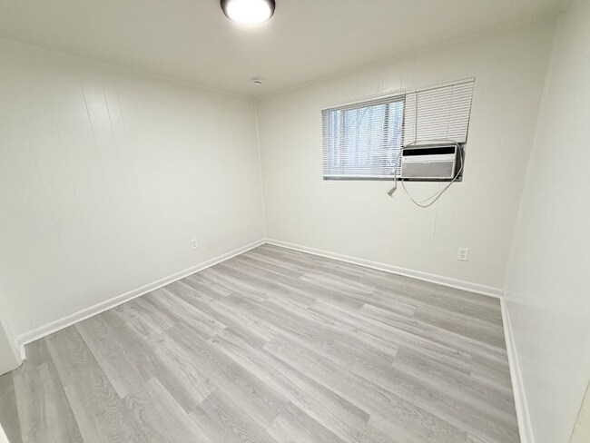 1291 E Villa Vis Ave unit 4, Salt Lake City, UT 84106 - photo 6