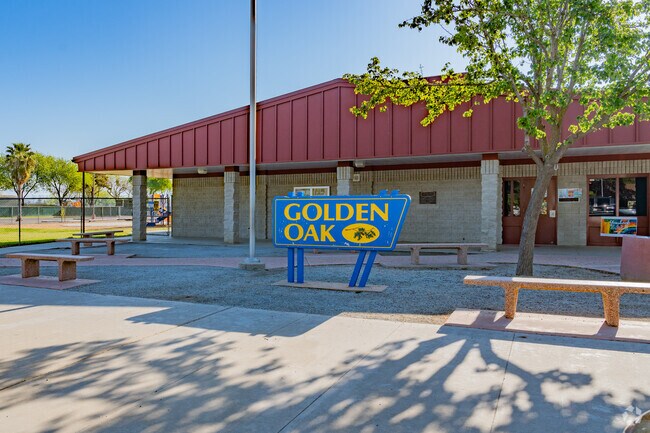 Welcome to Golden Oak Elementary School in Visalia, CA.