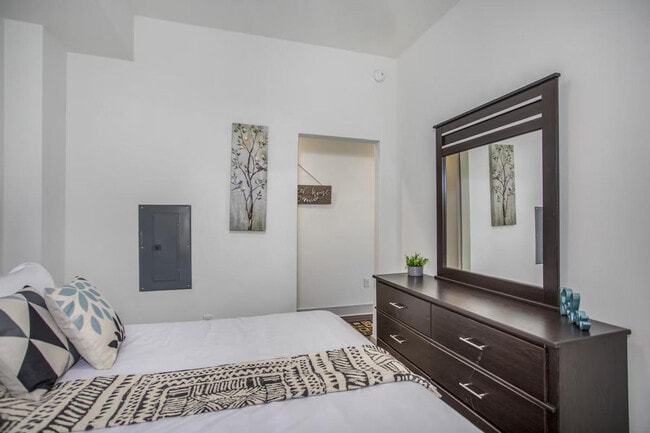 6734 Main St unit ID1359164P, Houston, TX 77002 - photo 7