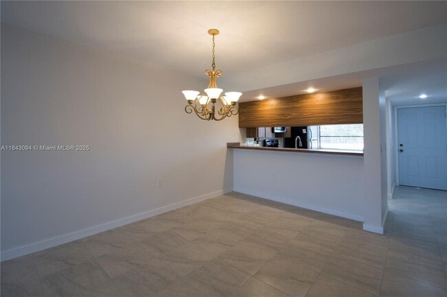 1717 Whitehall Dr, Davie, FL 33324 - photo 5