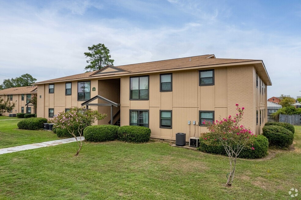 Westbrook Villa 1912 N 7th St, West Monroe, LA