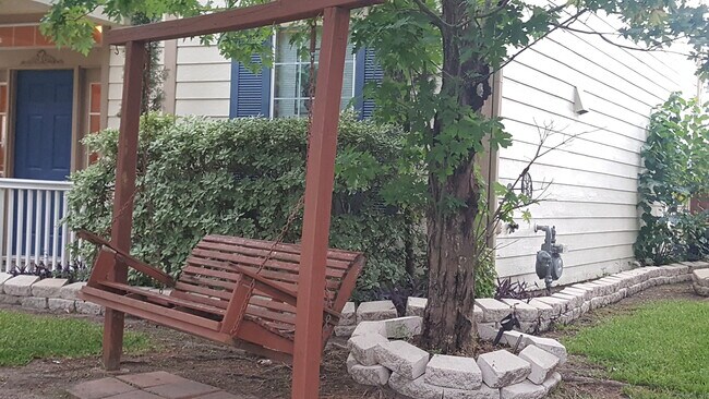 23631 Twisting Falls Dr, Spring, TX 77373 - photo 6