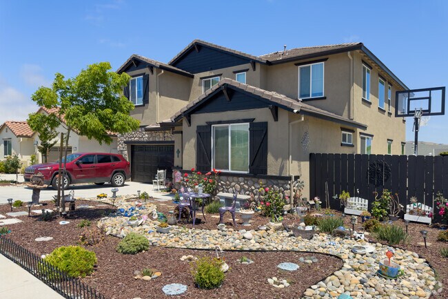 Potential buyers can find modern builds with beautiful landscaping in San Juan Bautista.