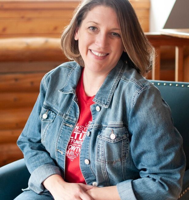 CRYSTAL BARR BERGLUND