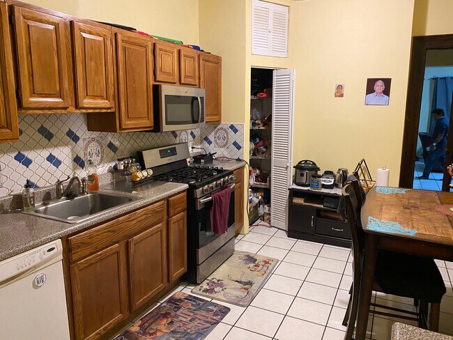 32 Duer Place unit 1, Weehawken, NJ 07086 - photo 5