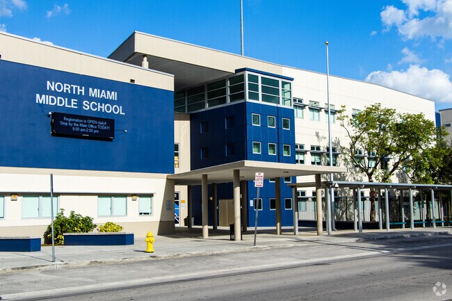 North Miami Middle School has a magnet program for museums and communications.