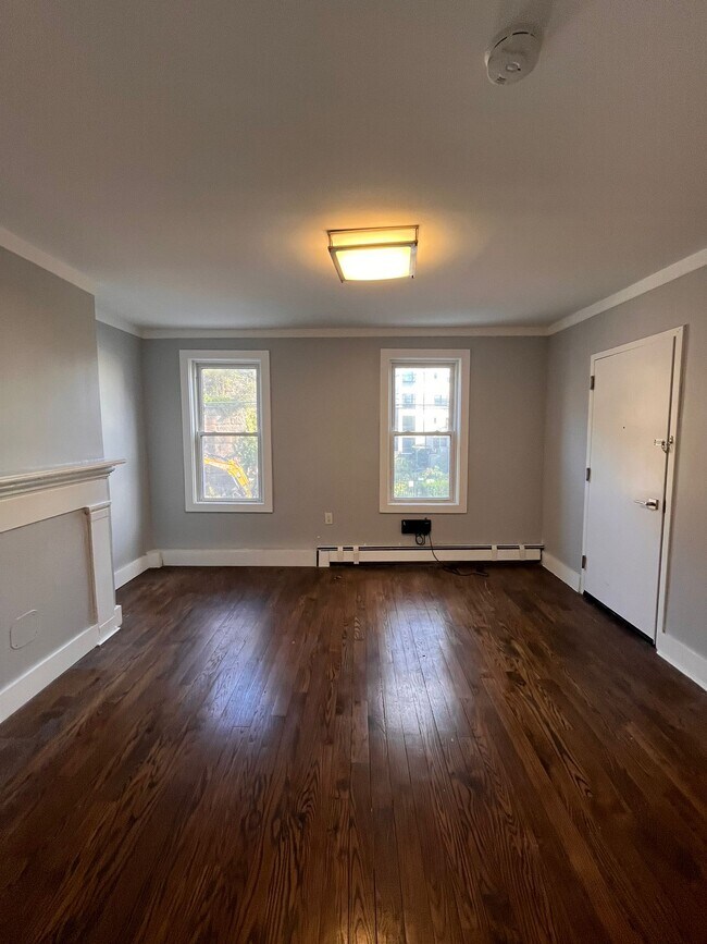 173 Brunswick St unit 1, Jersey City, NJ 07302 - photo 2