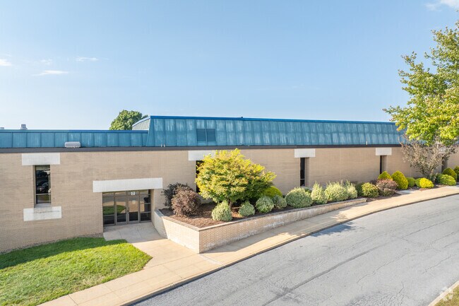 Cedar Crest Middle School earns a B grade from niche.com.