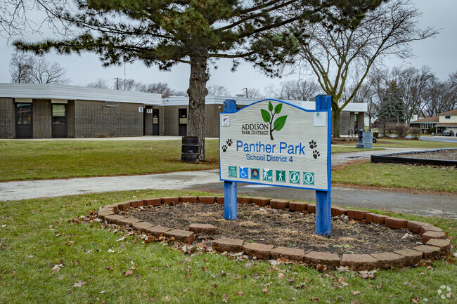 Lake Park Elementary School