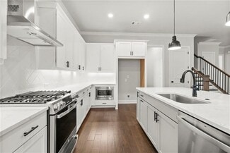649 Summitt Hill Way, Cumming, GA 30040