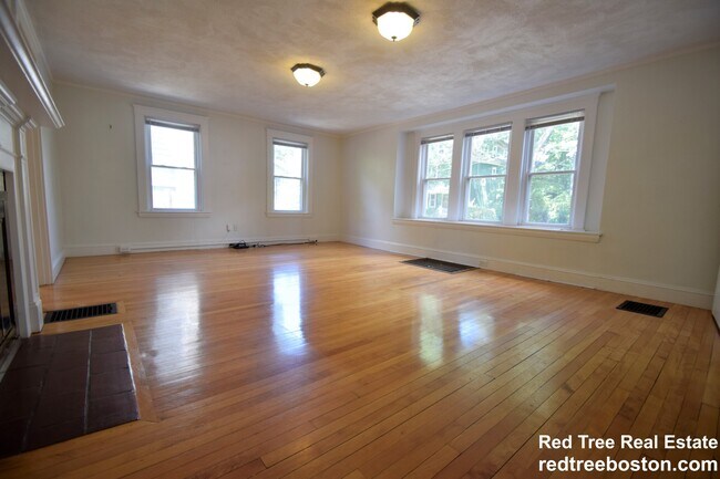 20 Oak Terrace, Newton Highlands, MA 02461 - photo 2