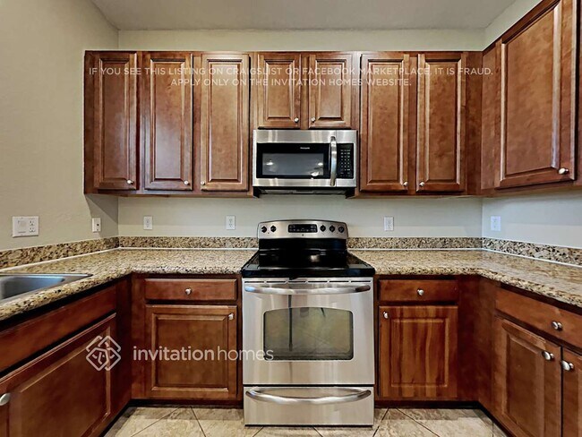 11085 Bitternut Hickory Ln, Boynton Beach, FL 33437 - photo 7