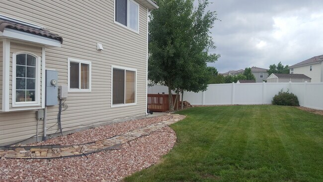4877 Halifax St, Denver, CO 80249 - photo 4
