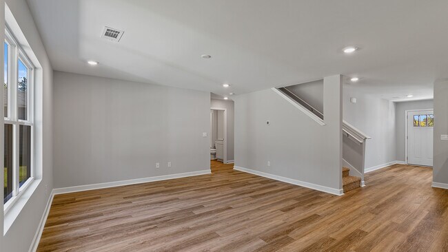 101 Sawtooth Dr unit 36232994, Troy, AL 36079 - photo 3