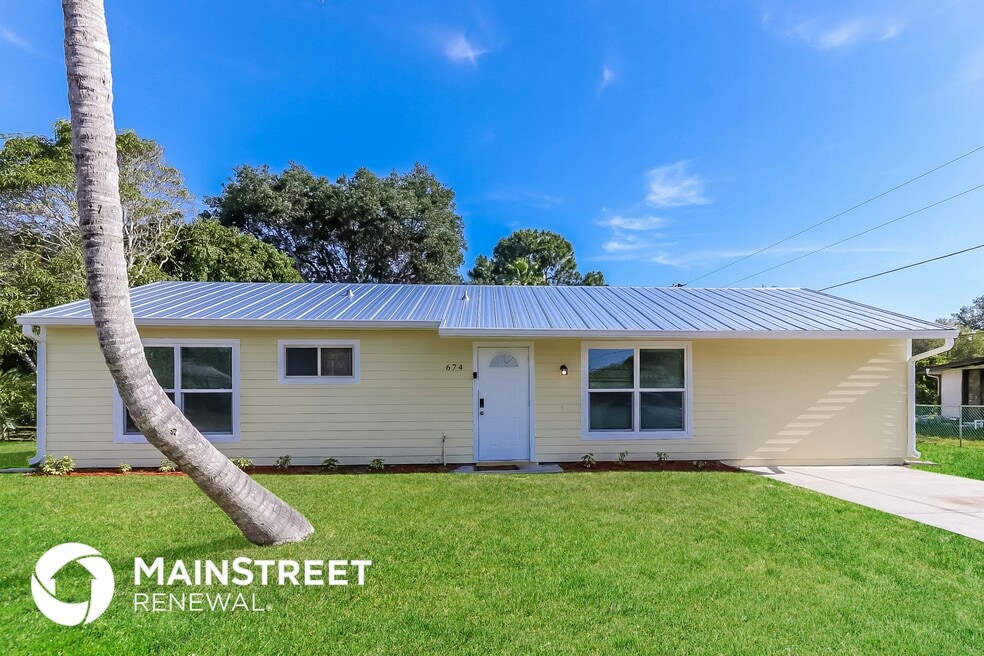 674 23rd Place SW, Vero Beach, FL 32962 - photo 1