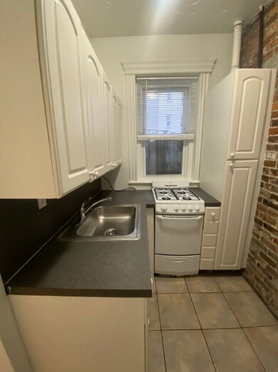 *Pictures are representative samples of the advertised unit. In some cases, the actual units you tou