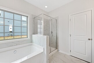 103 Beaver Creek Way, Lagrange, GA 30241