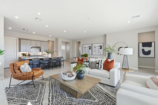 17629 W Middlebury St, Surprise, AZ 85388 - photo 2