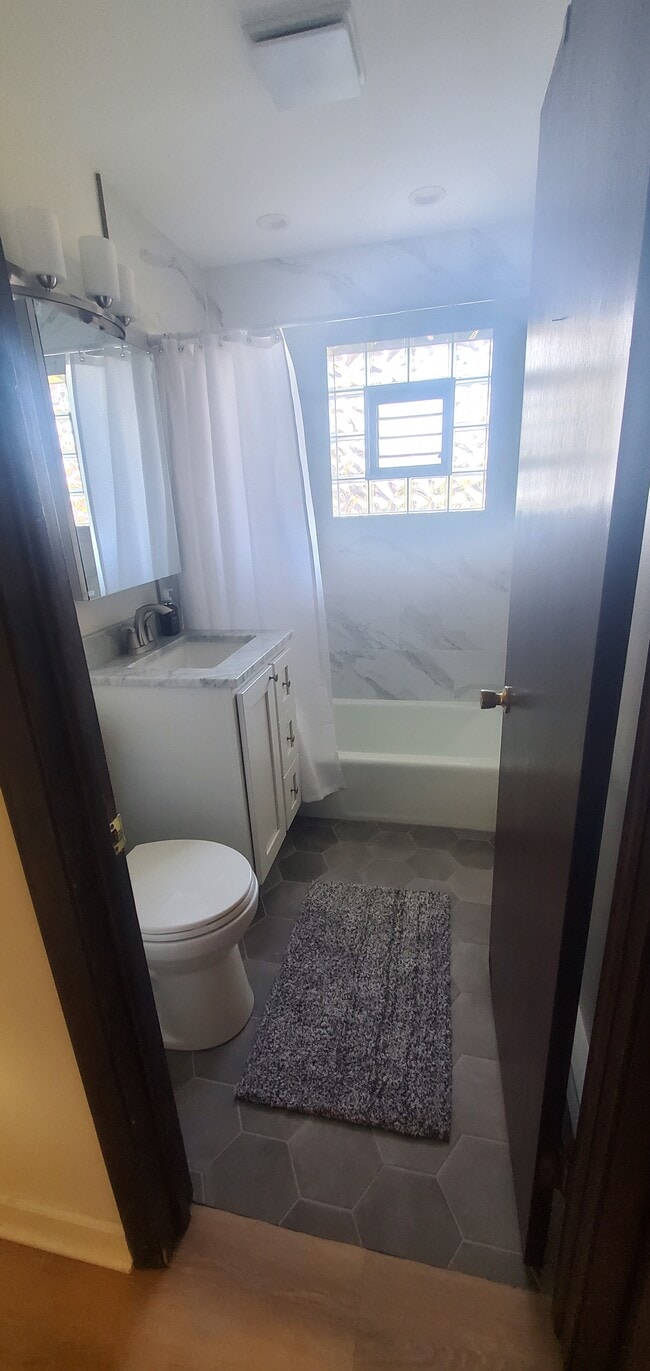 15290 El Cameno Terrace unit 2W, Orland Park, IL 60462 - photo 4