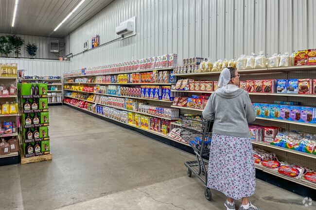 Brubakers Bargains is where locals shop near Marion.
