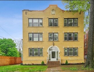 208-210-210 Magnolia St, Hartford, CT 06112