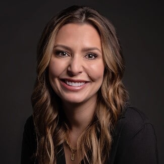 Tara Leer