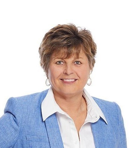 Pam Venenga