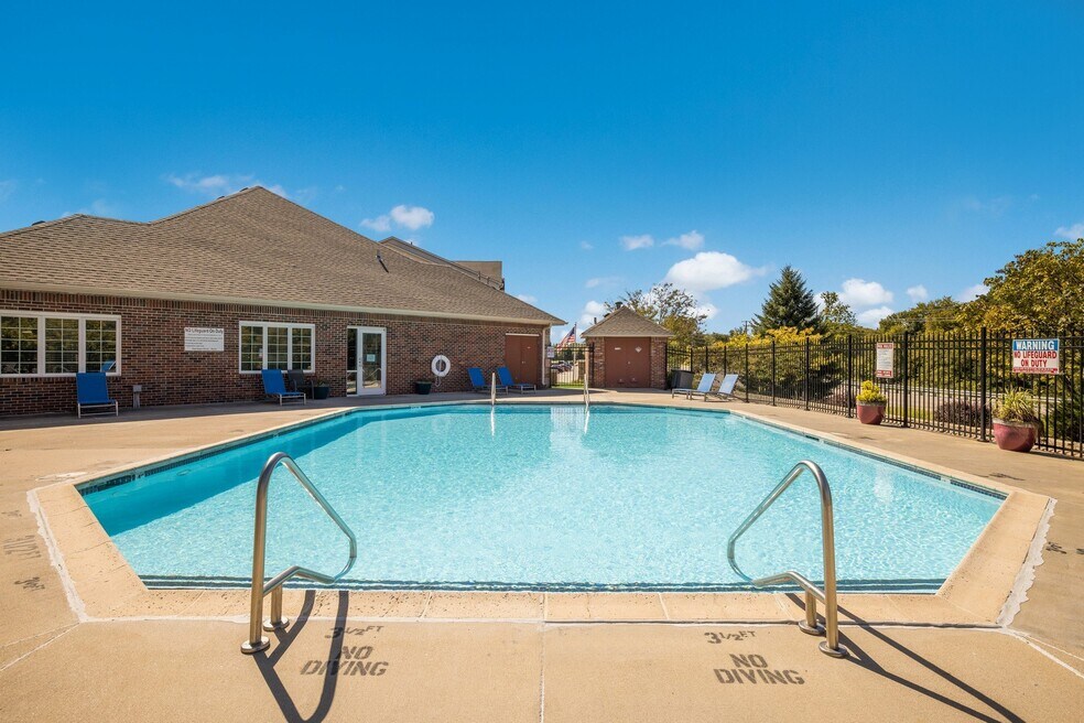 Valley View Estates 720 Valley View Dr, Council Bluffs, IA