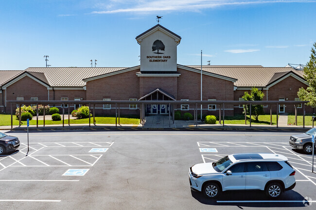 Southern Oaks Elementary School scored an overall B+ on niche.com.