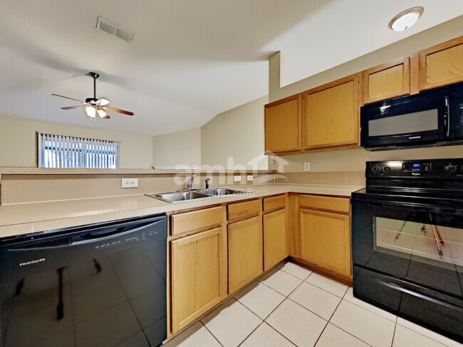 3266 Woodglen Dr, Orange Park, FL 32065 - photo 3