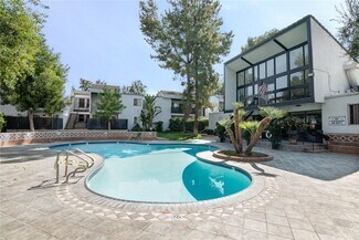 18645 Hatteras St Unit 212, Tarzana, CA 91356