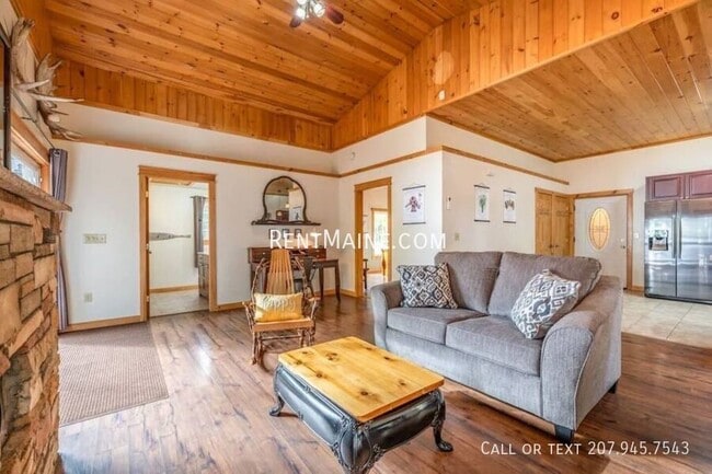 10 Sand Beach Ln, Burnham, ME 04922 - photo 7