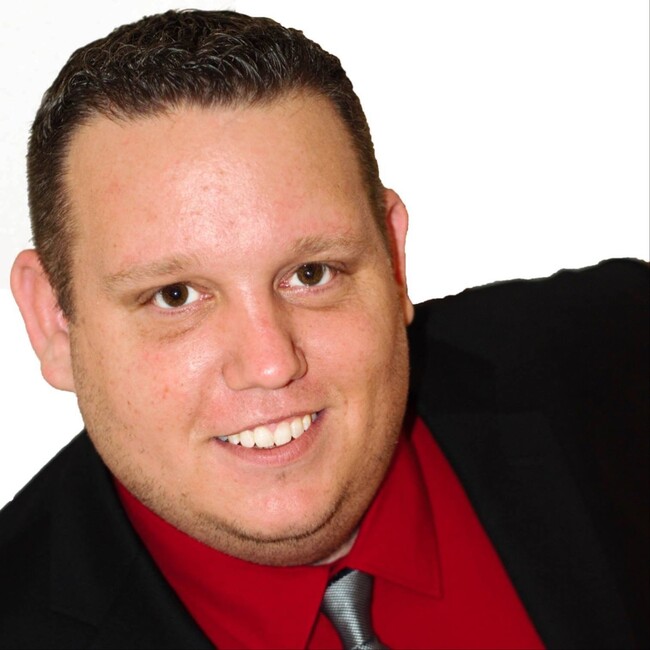Agent Photo