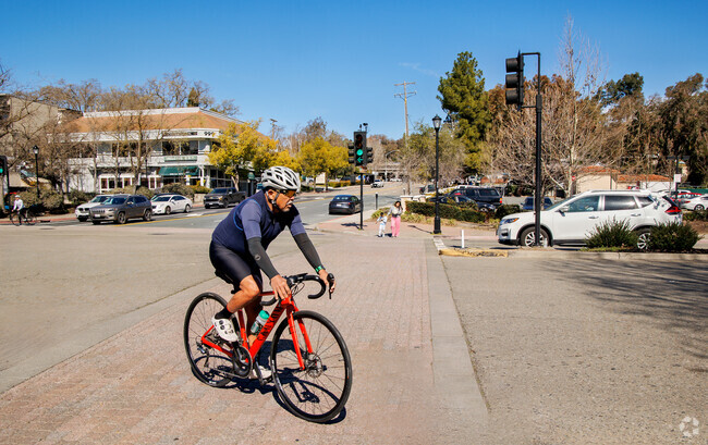 Residents stay active in the Tanglewood, Lafayette.