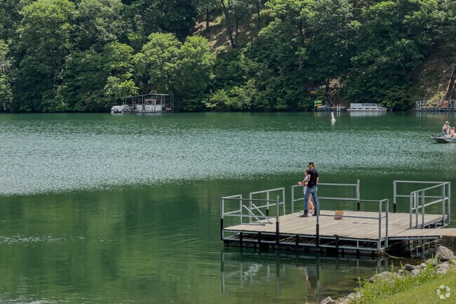 Bella Vista Property Owners Association members can enjoy the waters of Lake Ann in Bella Vista.