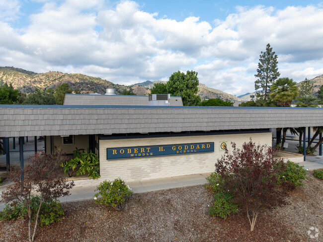Goddard Middle School is part of the Glendora Unified School District.