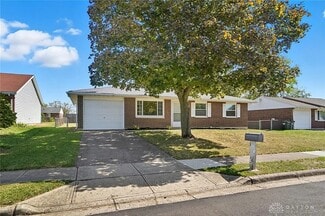 2411 New Castle Dr, Troy, OH 45373