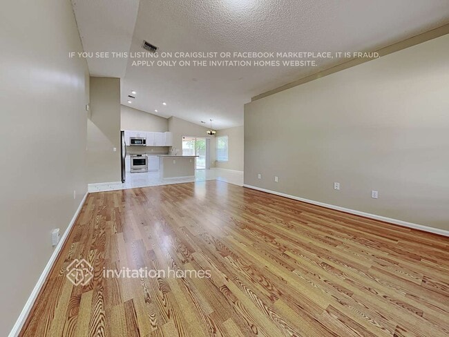 13837 Folkestone Cir, Wellington, FL 33414 - photo 4