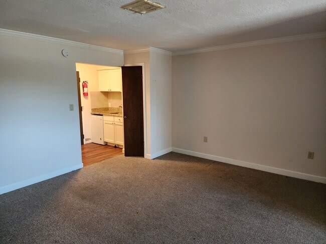 50 Sun Air Blvd E unit 207, Haines City, FL 33844 - photo 5