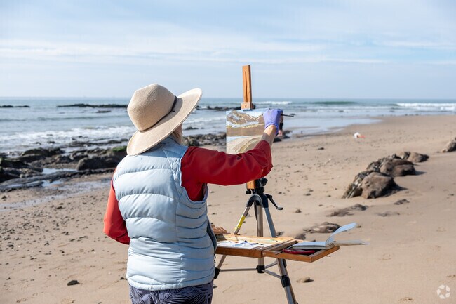 Take up a new hobby at Carpinteria.