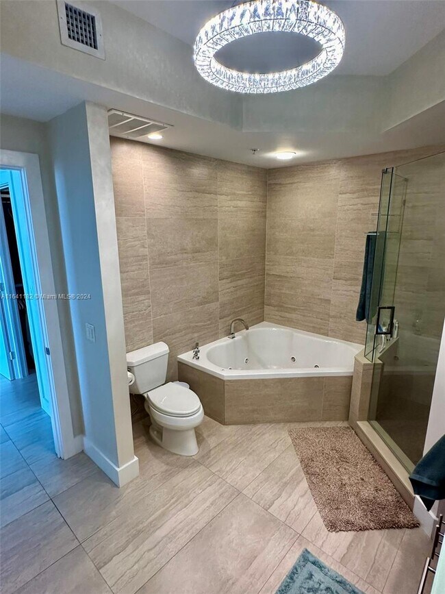 Strada 315 unit 2008, Fort Lauderdale, FL 33301 - photo 5