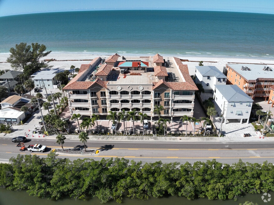 604 Gulf Blvd unit 207, Indian Rocks Beach, FL 33785 - photo 2