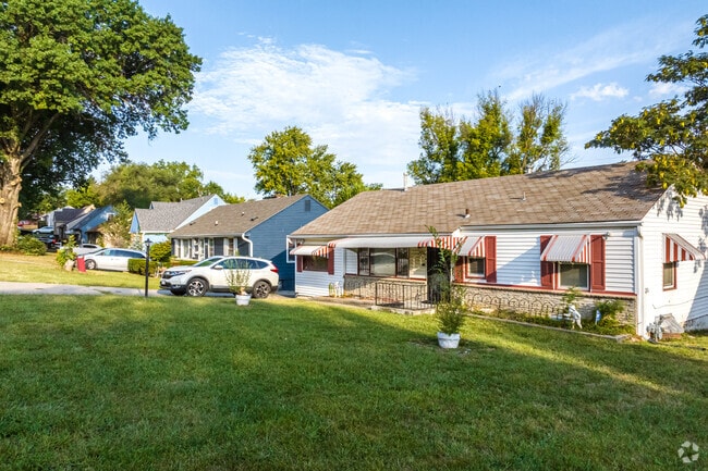 Noble and Gregory Ridge sits beside Swope Park, Kansas City’s largest green space.