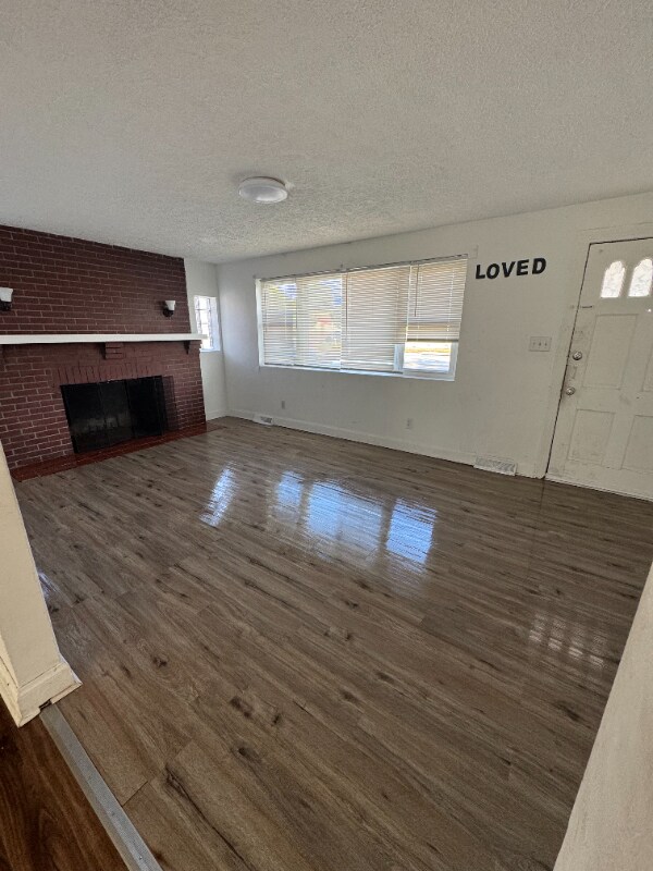 4408 Cane Run Rd, Louisville, KY 40216 - photo 2