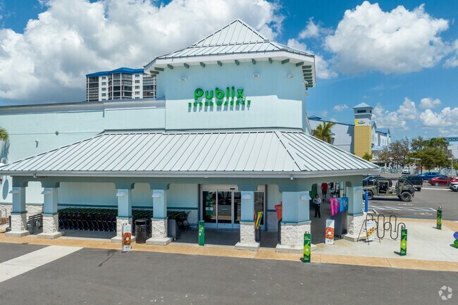 Fort Myers Beach has a brand new Publix that was built from scratch after Hurricane Ian.