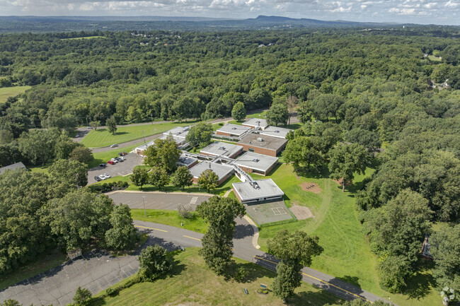Rock Hill Elementary School is located at 911 Durham Road in Wallingford, CT.