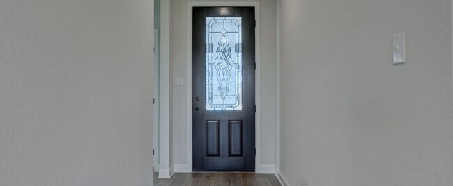 141 Beveridge Rd, Seguin, TX 78155 - photo 4