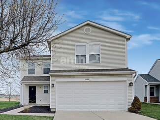 2130 Summer Breeze Way, Greenwood, IN 46143