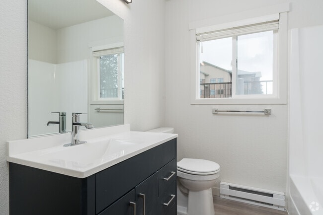 Timber Place by the Lake - Fully Renovated, Coeur D'Alene, ID 83814 - photo 5