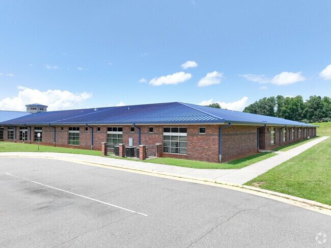 The student population of Coddle Creek Elementary is 654 and the school serves PK-5.